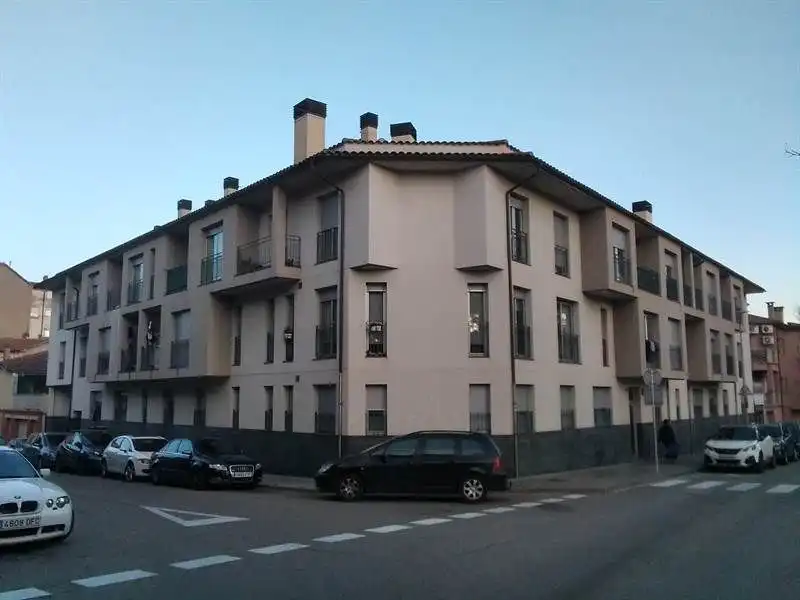 Apartament amb ascensor en venda a Manlleu, imagen 3