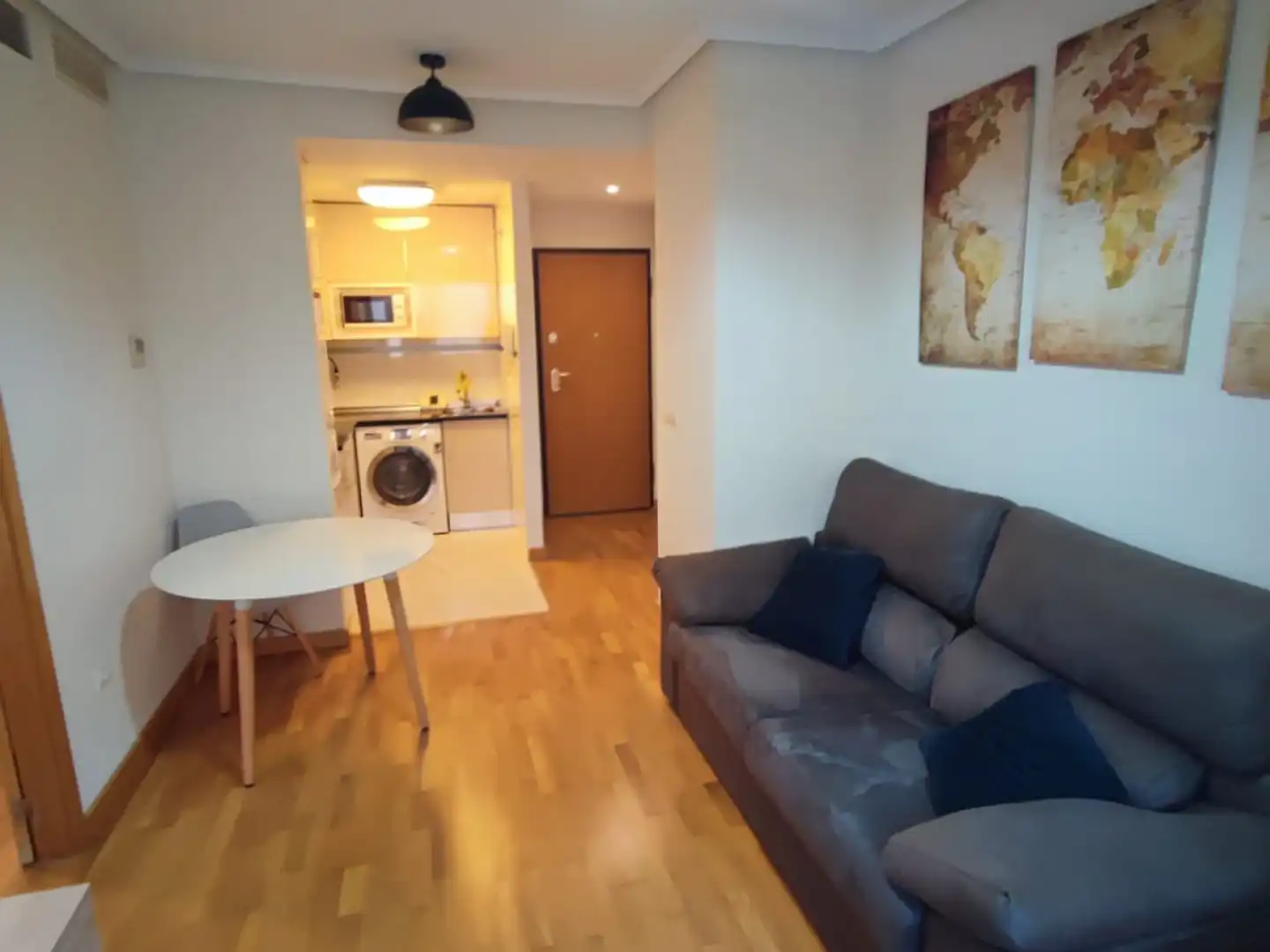 Sala de estar de Apartamento de alquiler en Murcia con Aire acondicionado, Calefacción y Amueblado