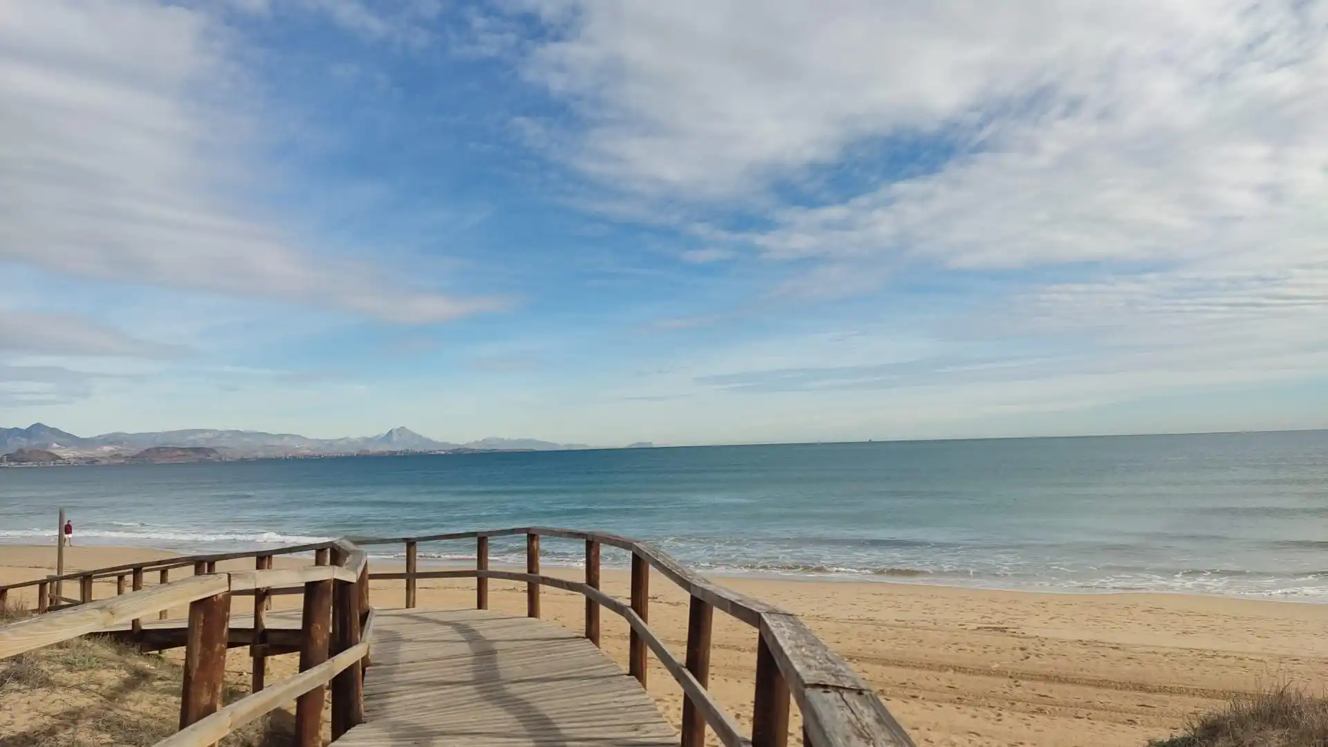 Apartment with terrace to rent in Los Arenales del Sol, imagen 25