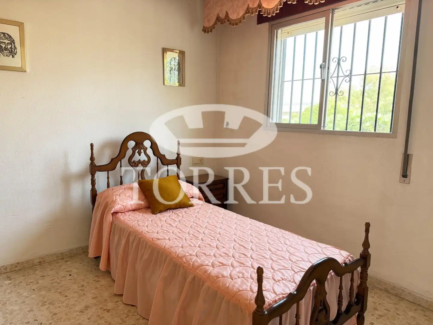 Habitación de Casa adosada en venta en Málaga con Terraza, Balcón y Piscina comunitaria