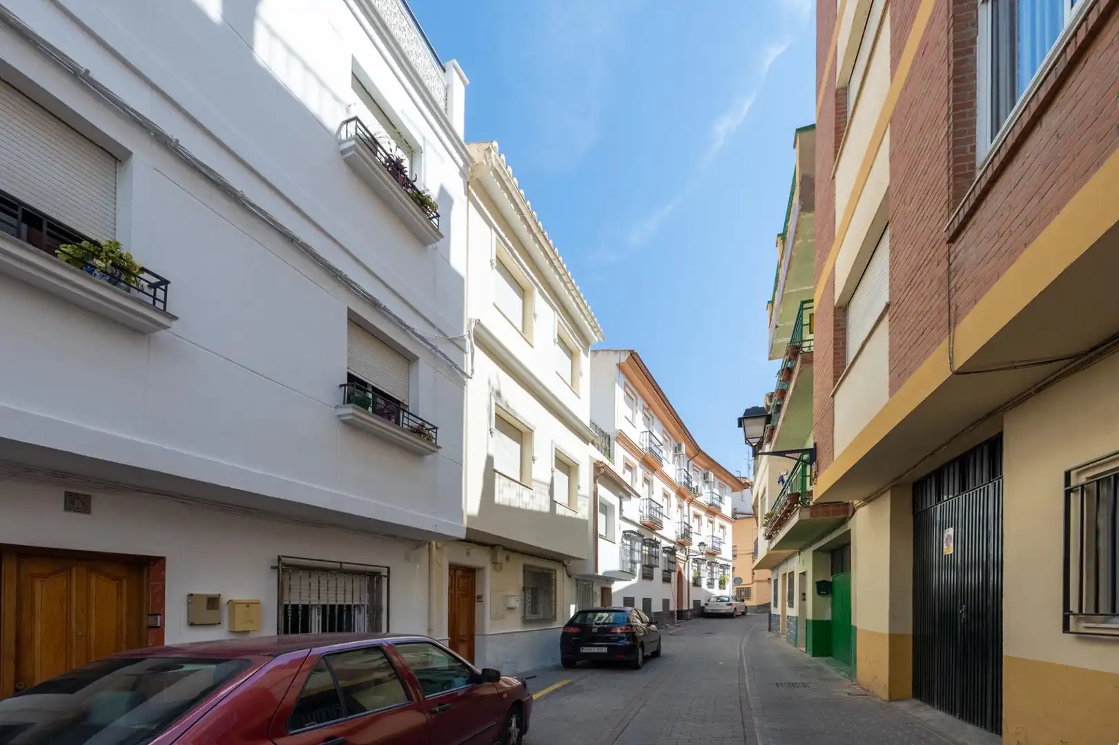 Exterior view of Detached homes for sale in Loja  with Air Conditioner, Heating and Parquet flooring