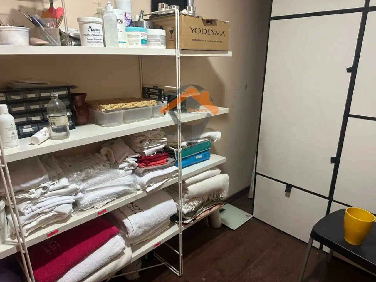 Business premises for sale in Calle Josep Renom, imagen 9