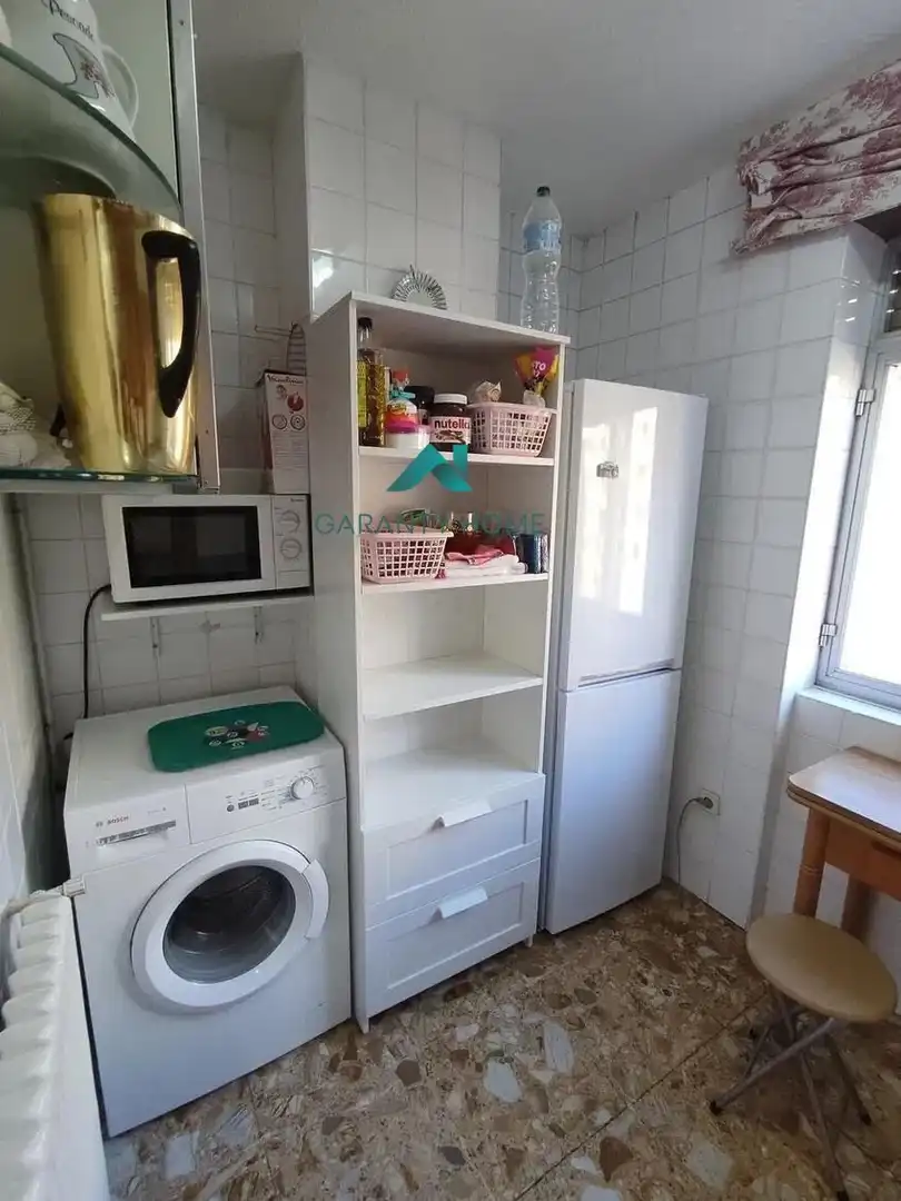 Kitchen of Flat for rent in Salamanca  with Heating, Furnished and Balcony