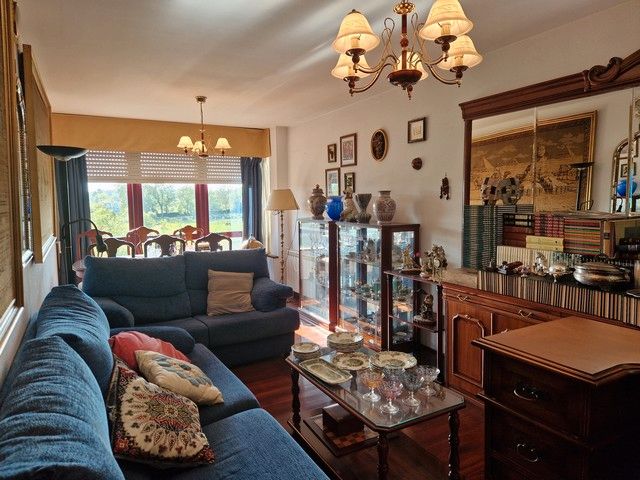 Living room of Flat for sale in Teo  with Heating, Private garden and Parquet flooring