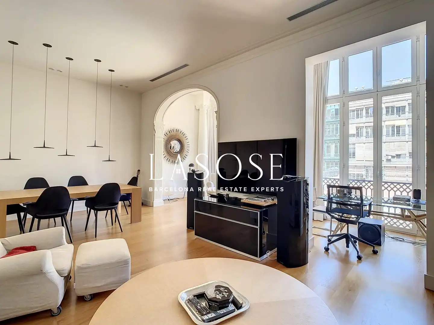 Sala d'estar de Apartament de lloguer en Barcelona amb Aire condicionat, Parquet i Balcó