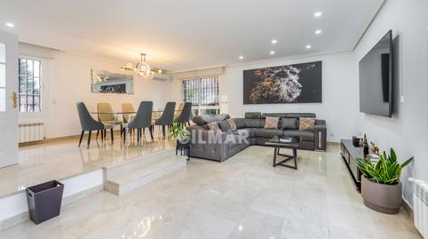 Photo 3 of Single-family semi-detached for sale in Mirasierra, Madrid