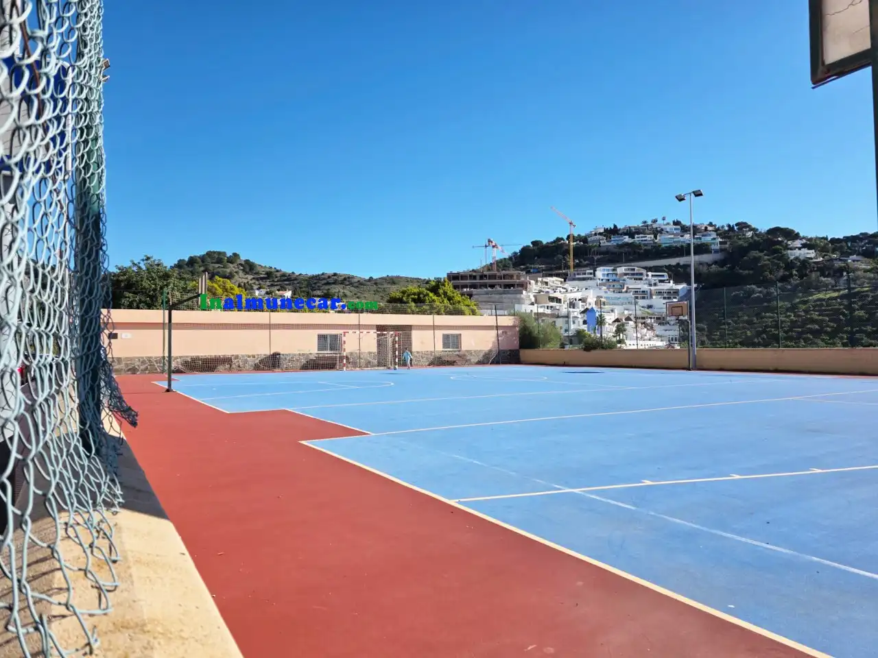 Vista exterior de Apartament en venda en Almuñécar amb Terrassa i Moblat