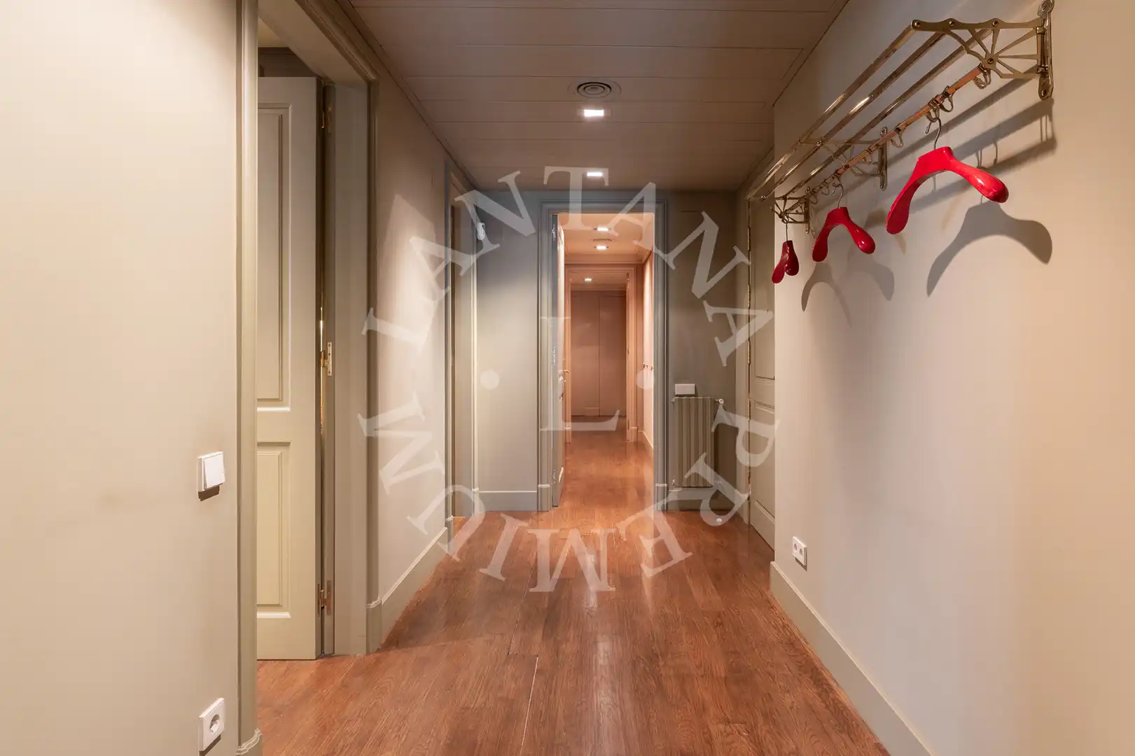 Piso en venta en Barcelona con Aire acondicionado, Calefacción y Parquet