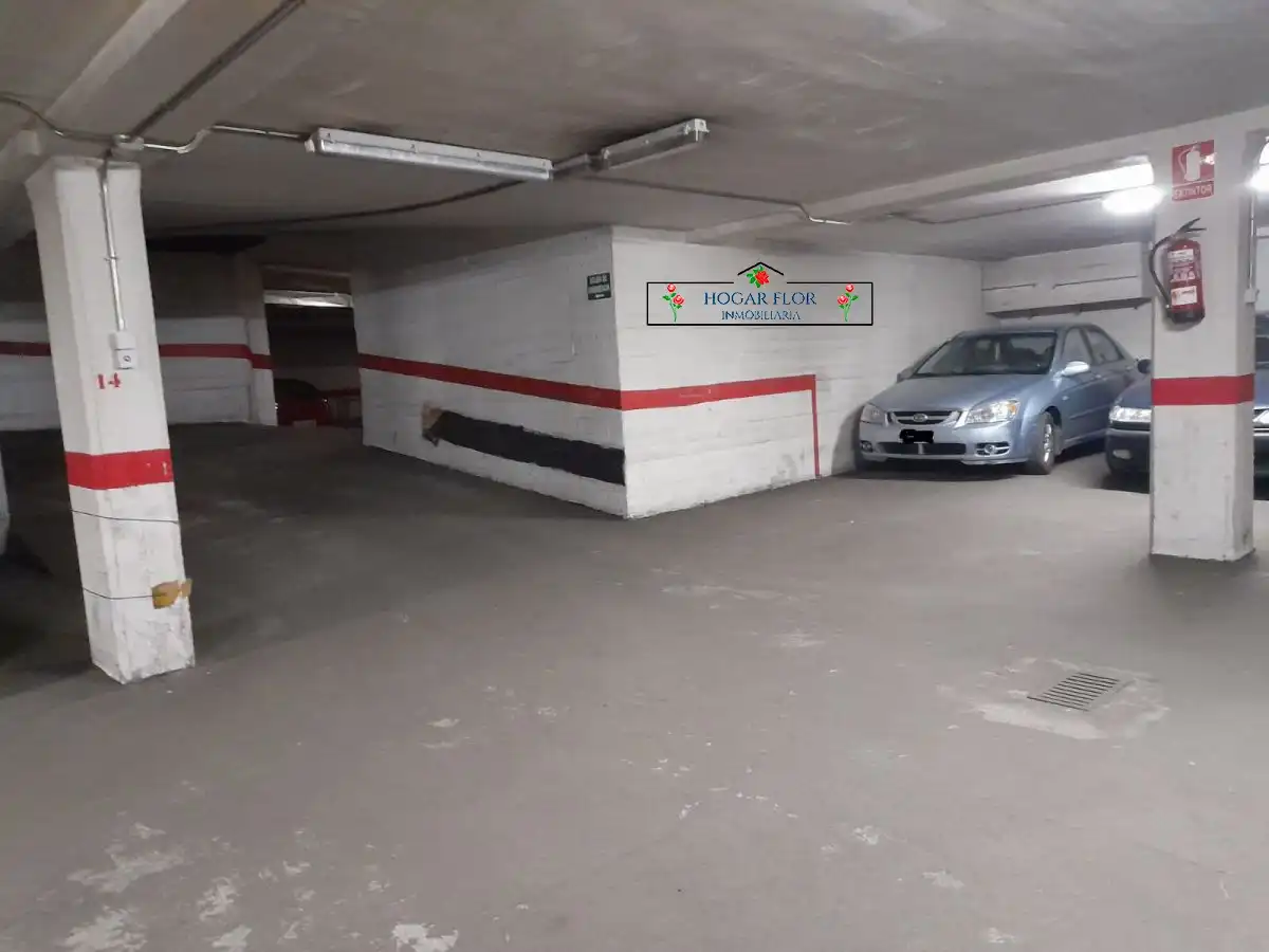 Garatge en venda a Salesas