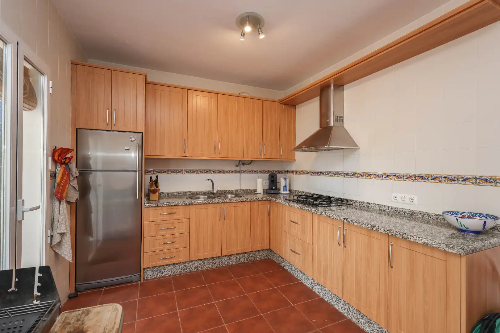 Kitchen of Houses for sale in Tolox  with Air Conditioner, Private garden and Swimming Pool