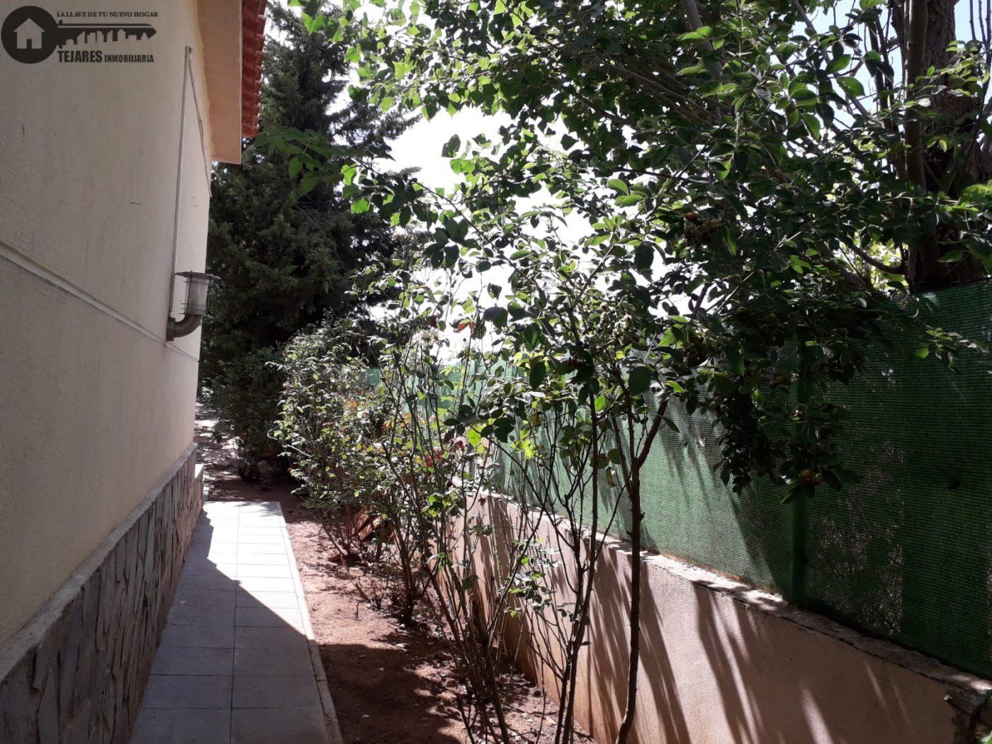 Jardín de Casa o chalet en venta en Robledo con Calefacción, Jardín privado y Terraza