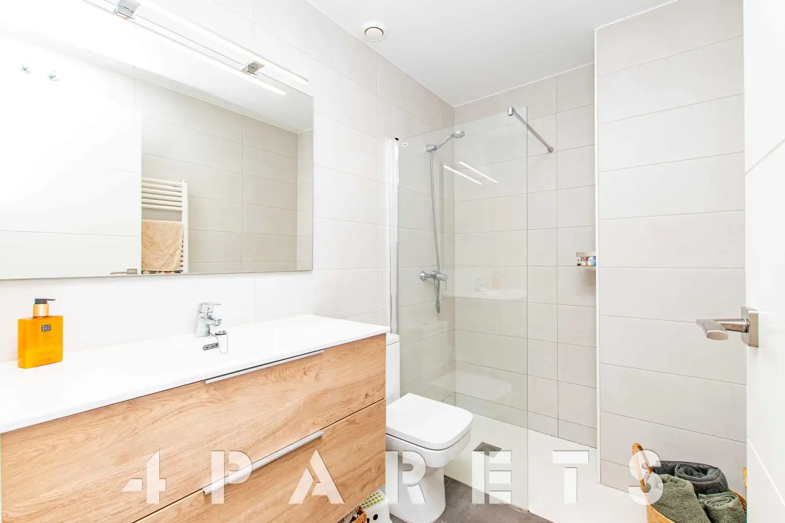 Baño de Ático en venta en Arenys de Munt con Aire acondicionado, Calefacción y Parquet