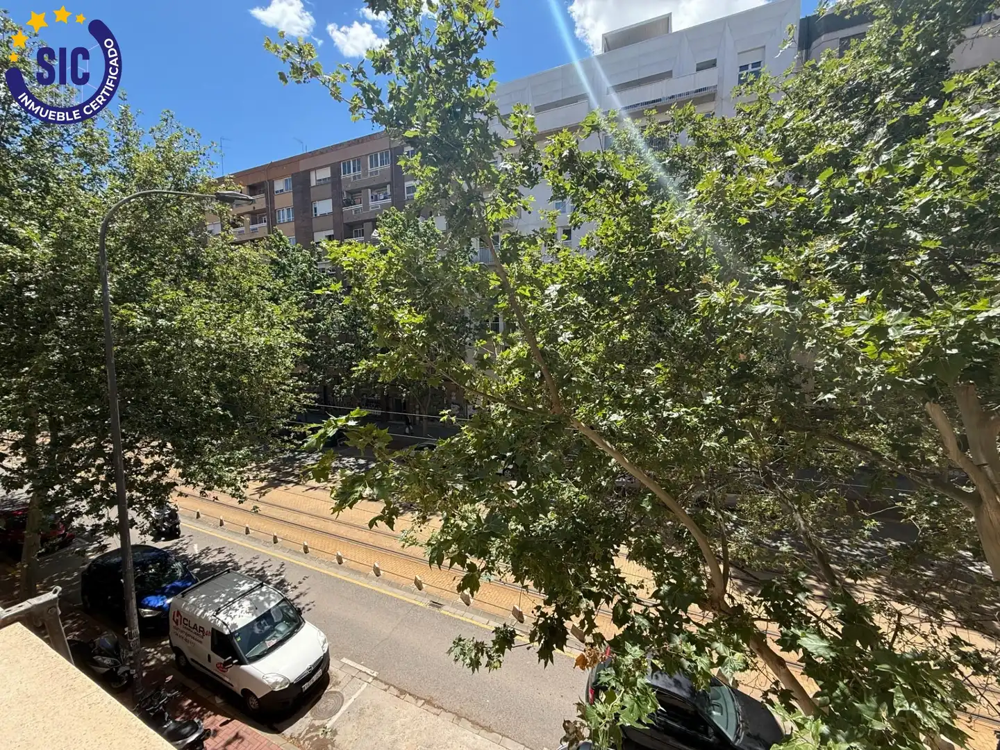Vista exterior de Pis en venda en Valencia amb Aire condicionat i Balcó