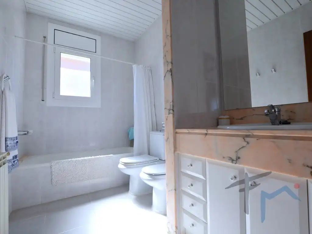 Bany de Casa o xalet en venda en Masquefa