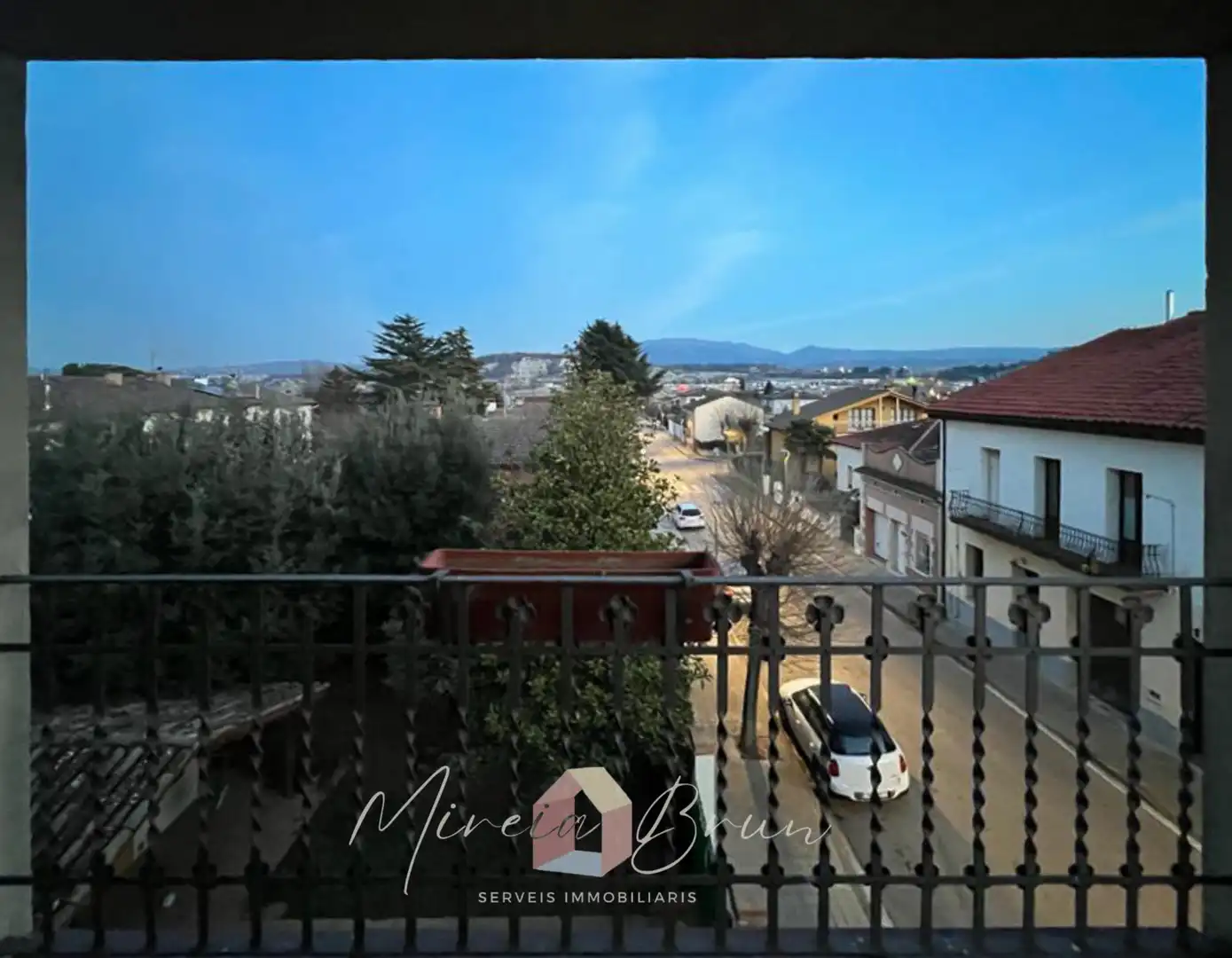 Villa con giardino in vendita a Tona, imagen 13