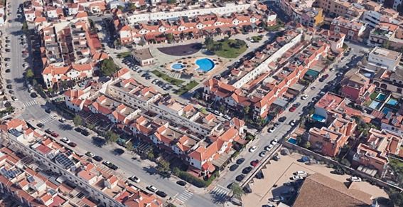 Casa adosada en venda a Arco Norte - Avda. España