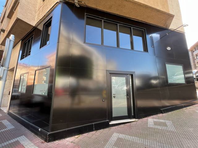 Local comercial en Alquiler en Muriedas