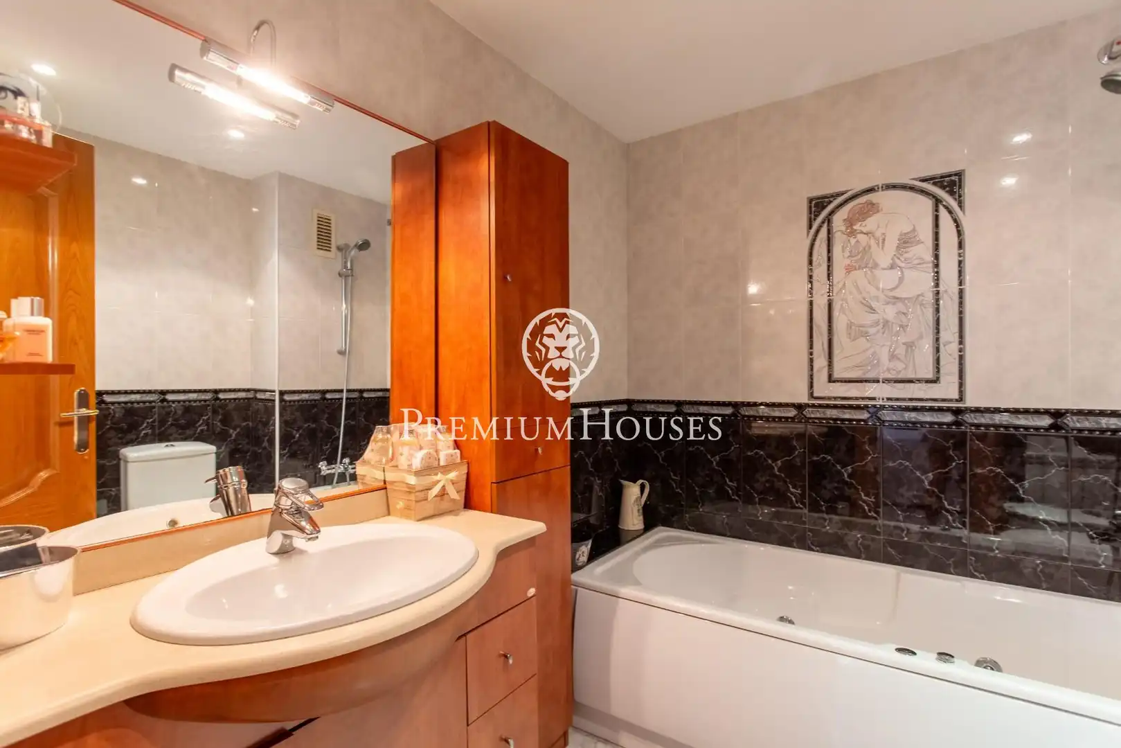 Baño de Casa o chalet en venta en Mataró con Aire acondicionado, Calefacción y Jardín privado