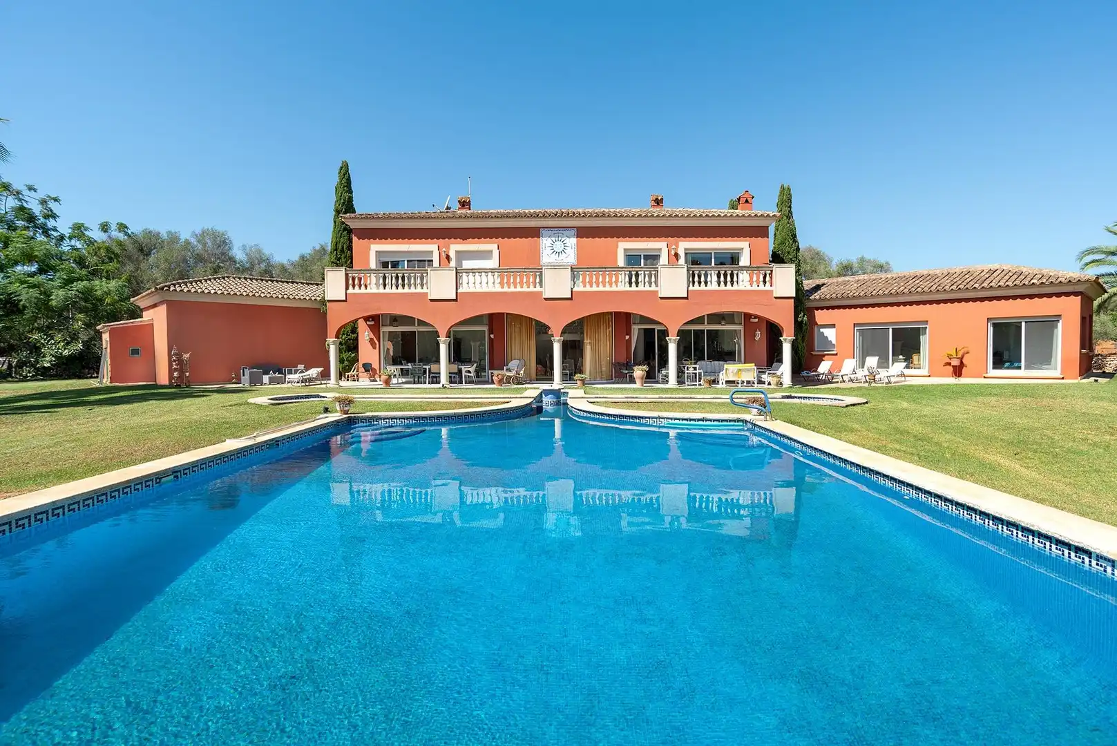 Villa avec terrasse à vendre à Carrer POLIGONO 8
