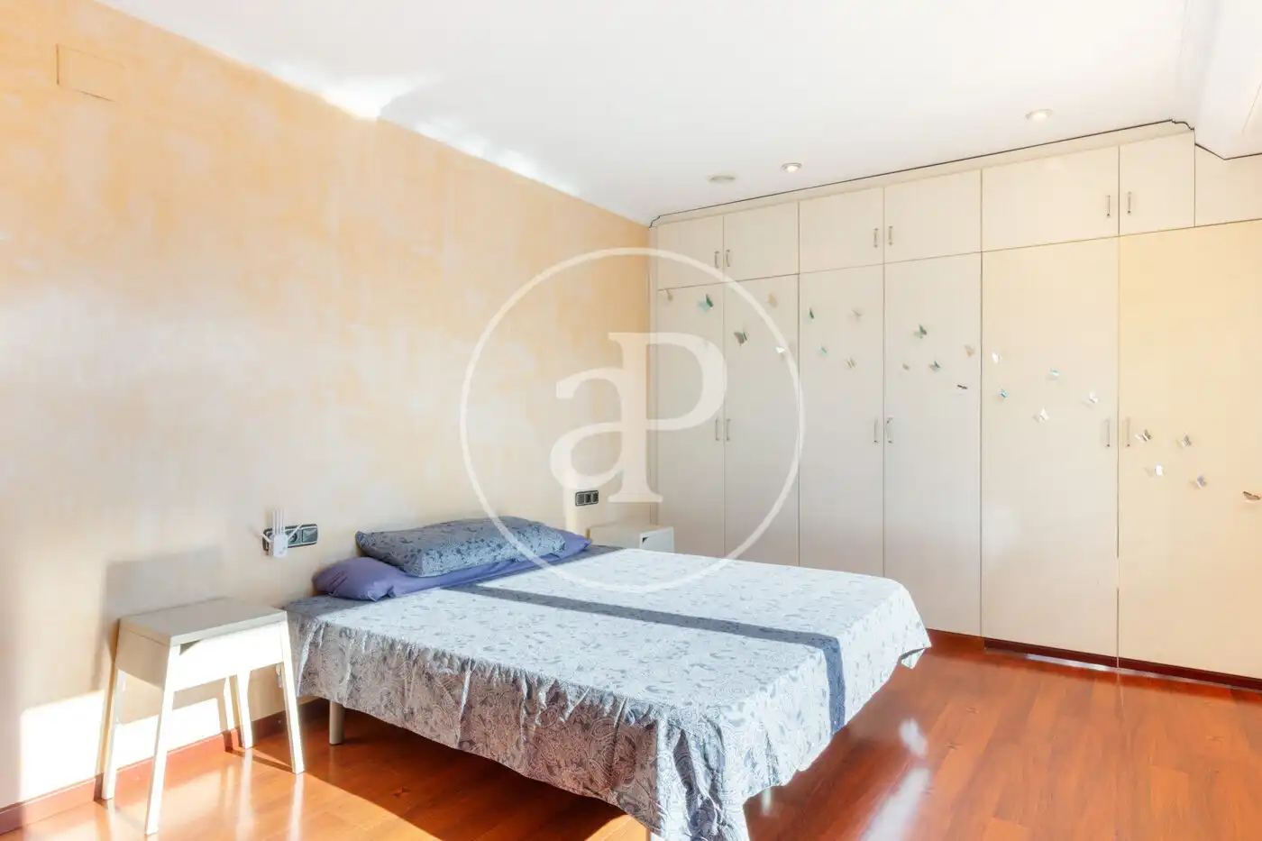 Habitación de Casa o chalet en venta en Serra con Aire acondicionado, Calefacción y Jardín privado