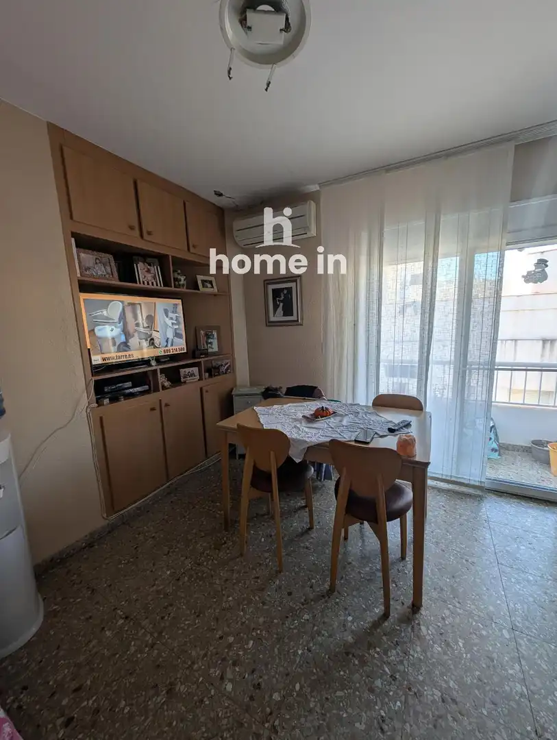 Vista exterior de Piso en venta en La Ràpita con Aire acondicionado y Amueblado