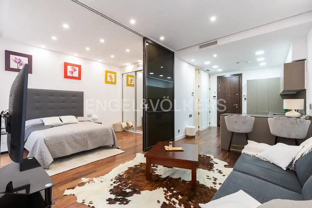 Sala d'estar de Pis de lloguer en Valencia amb Aire condicionat, Calefacció i Parquet