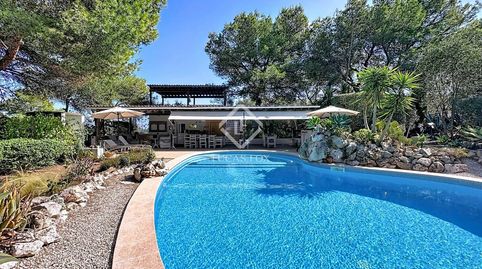 Encantadora finca mediterránea en plena naturaleza a pocos minutos de Sant Lluís y de las playas preciosas de la costa sur de Meno