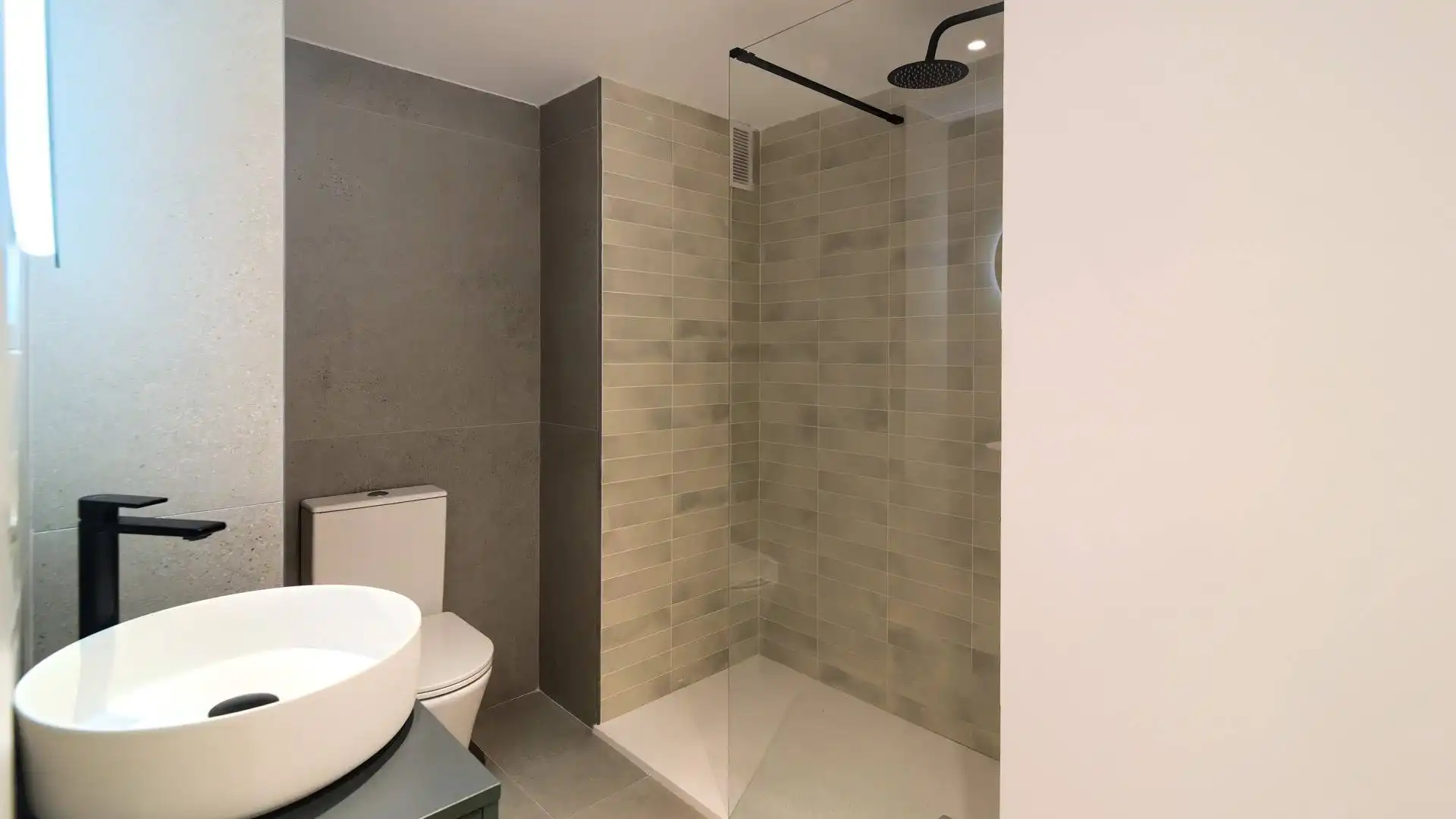 Piso con terraza en venta en Calle Calle Higinio Noja 'Profesor', imagen 26