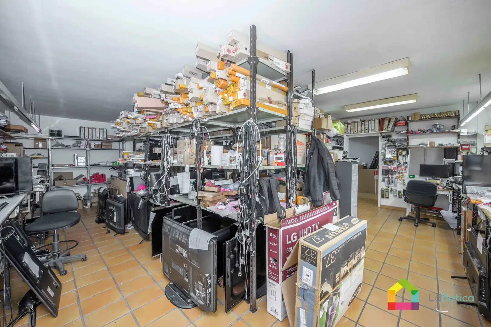 Gewerbefläche zum Verkauf in Avenida Europa - San Antón, imagen 33