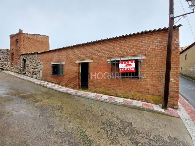 Garaje en Venta en Muñana