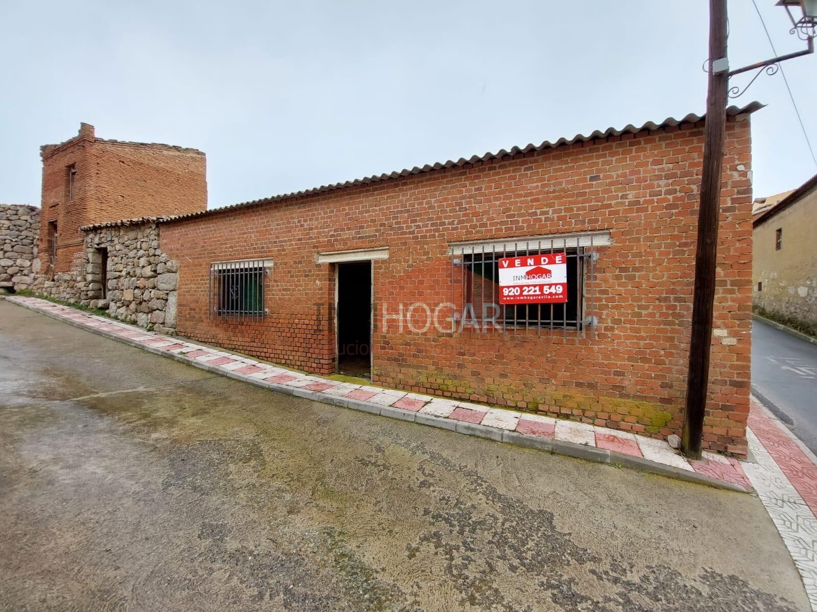 Vista exterior de Garatge en venda en Muñana