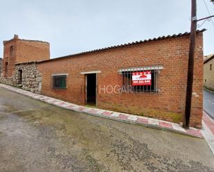 Vista exterior de Garatge en venda en Muñana