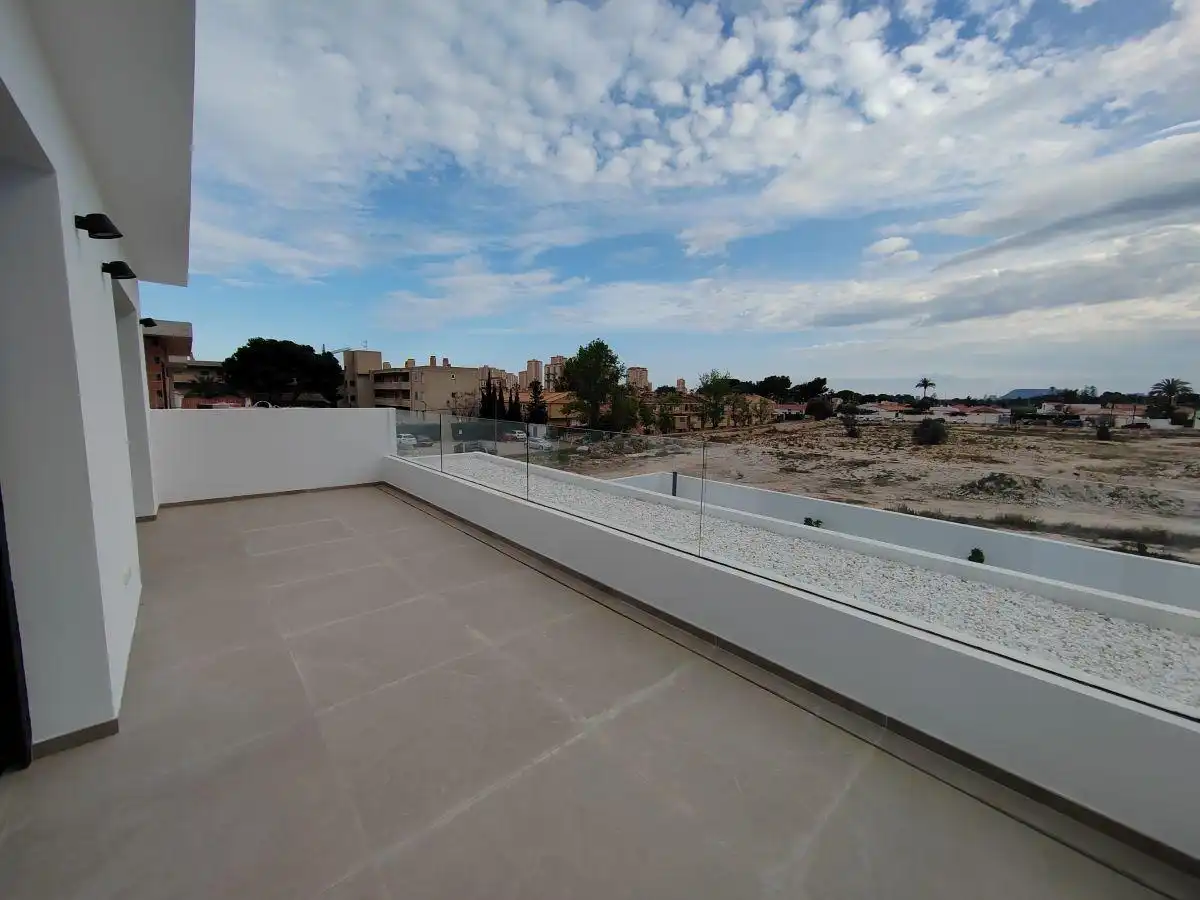 Terraza de Casa o chalet en venta en Sant Joan d'Alacant