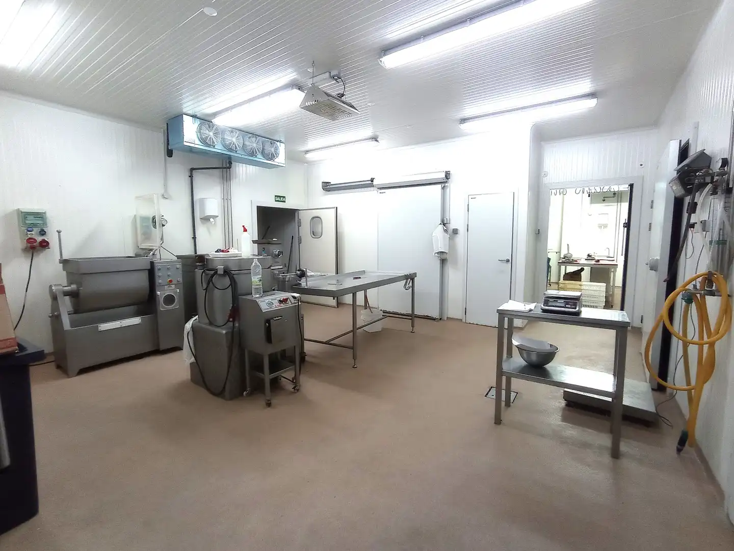 Cuina de Nau industrial en venda en Mojados amb Calefacció i Alarma
