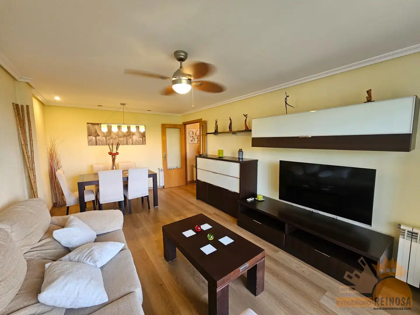 Sala de estar de Piso en venta en Molina de Segura con Aire acondicionado, Calefacción y Jardín privado