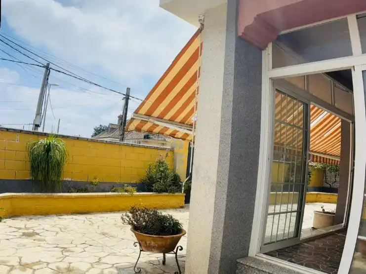 Casa con jardín en venta en Avenida de la Marina 12A, imagen 17