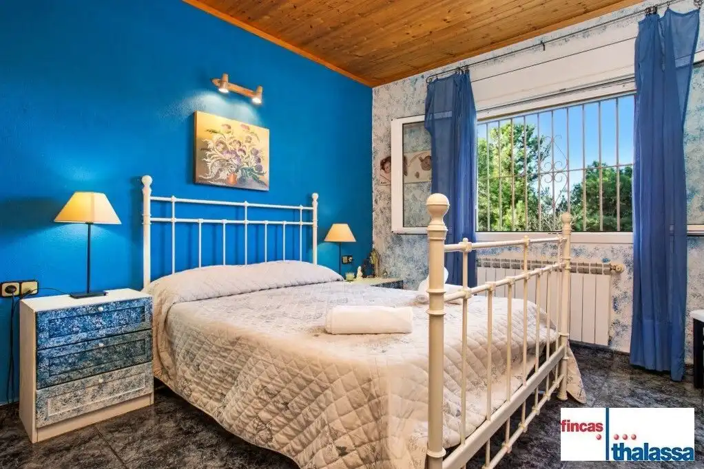 Bedroom of Houses for sale in Lloret de Mar  with Air Conditioner, Private garden and Storage room