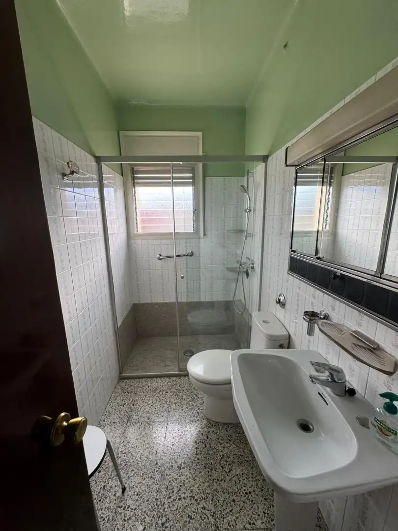 Bathroom of Houses for sale in Olot  with Air Conditioner, Heating and Private garden