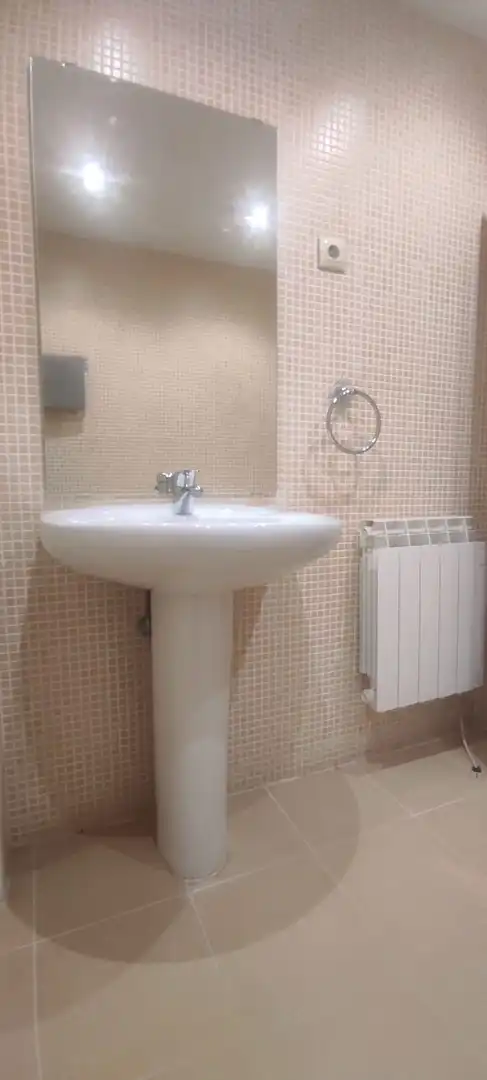 Bathroom of Flat for rent in Humanes de Madrid  with Balcony