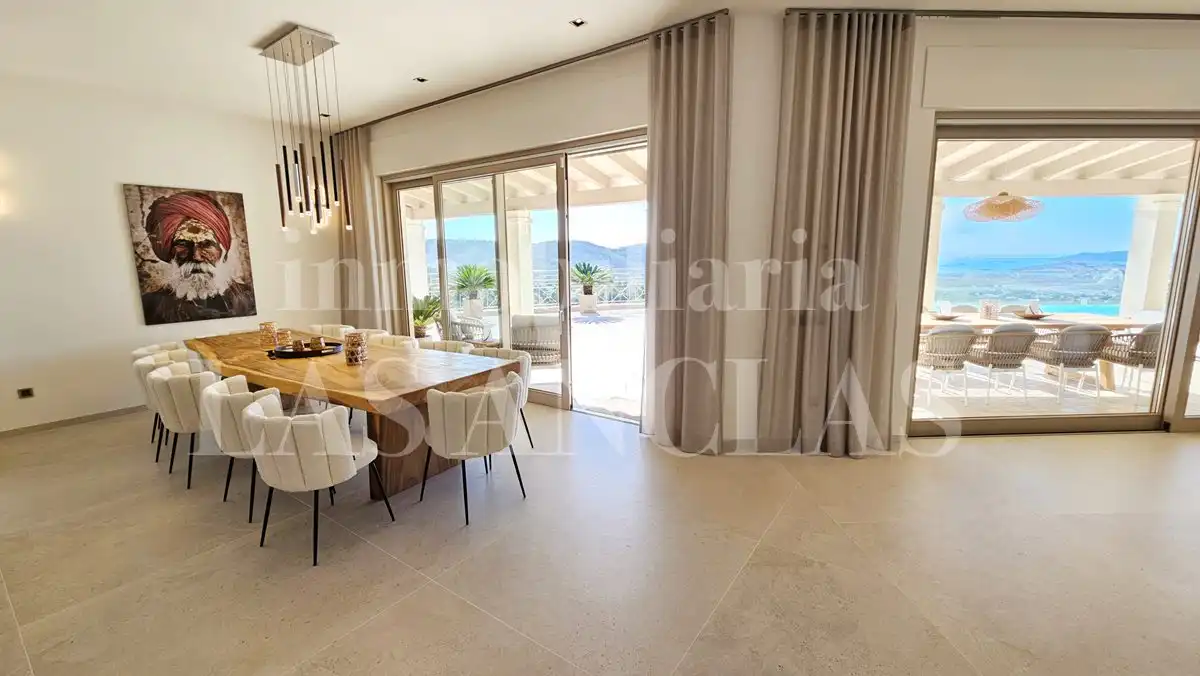Menjador de Casa o xalet en venda en Santa Eulària des Riu amb Aire condicionat, Calefacció i Terrassa