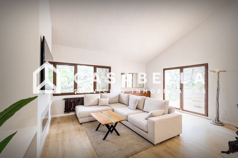 Sala de estar de Casa o chalet de alquiler en Chiva con Aire acondicionado, Calefacción y Jardín privado
