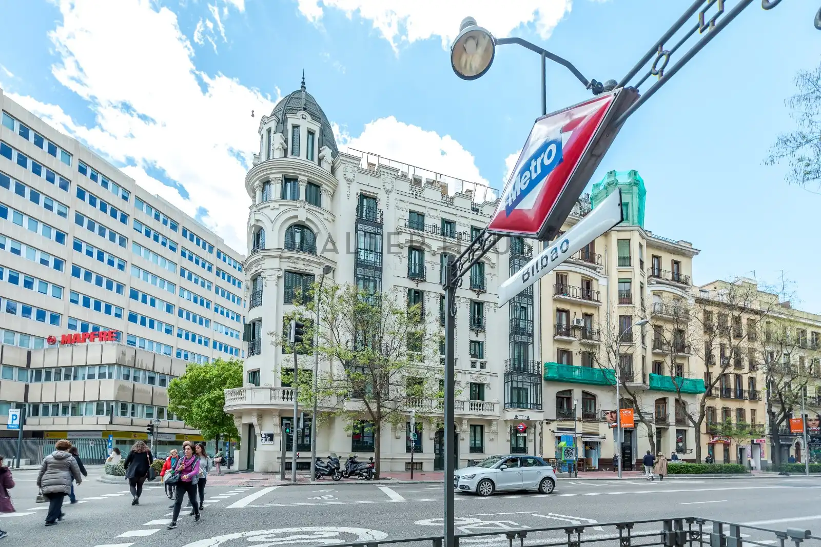 Vista exterior de Pis en venda en Madrid amb Aire condicionat, Moblat i Forn
