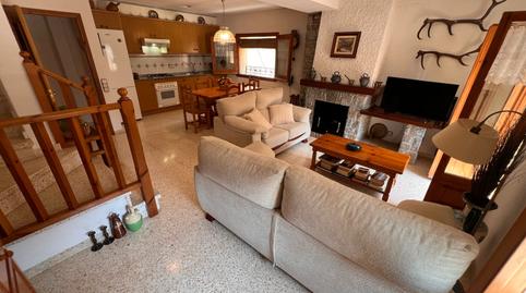 Foto 5 de Casa adosada en venda a Plaça Sant Pau, Sant Pau de Segúries, Girona