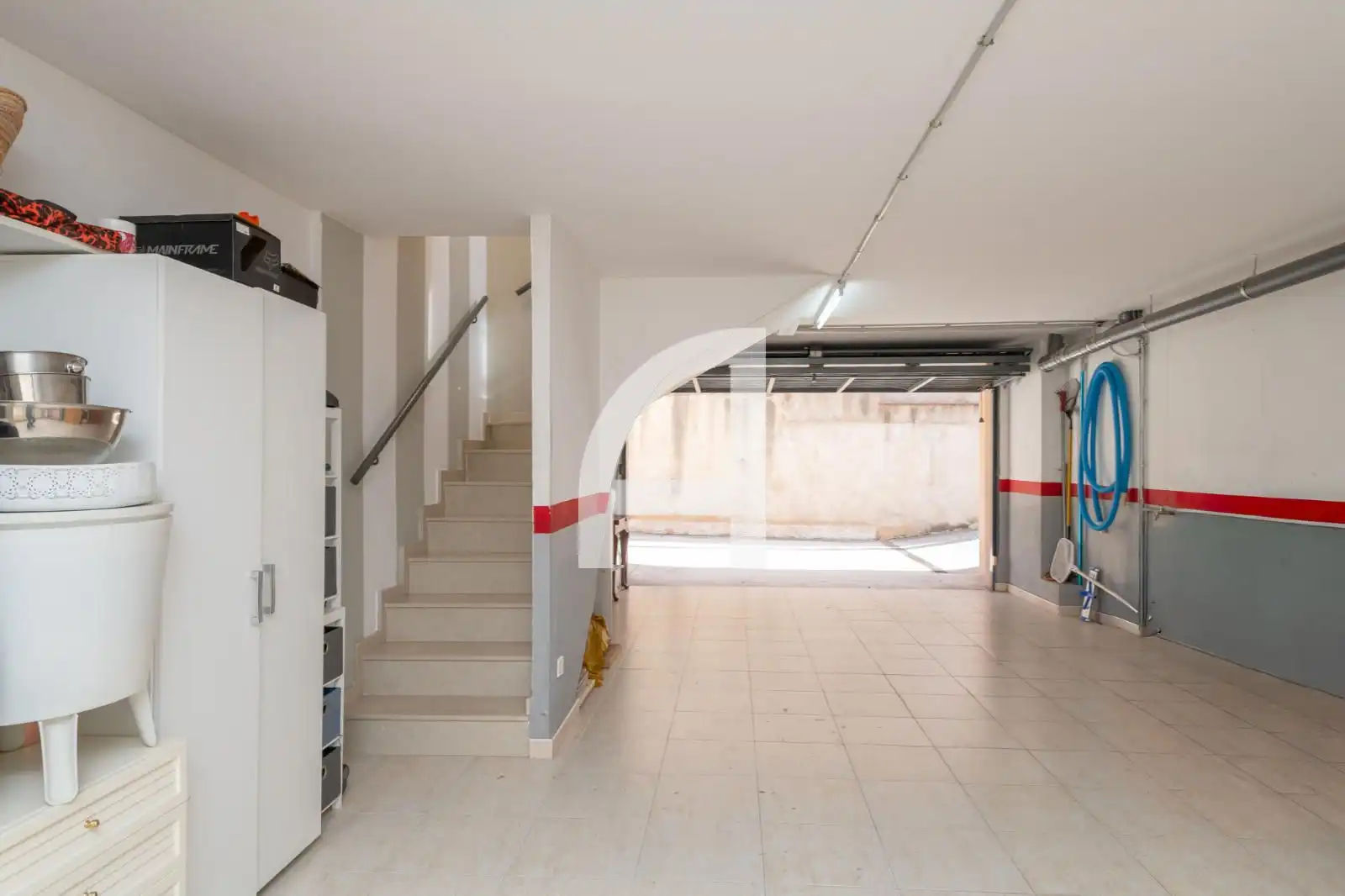 Einfamilien-Reihenhaus zum Verkauf in Castell d'Aro, Platja d'Aro i s'Agaró mit Klimaanlage, Privatgarten und Terrasse