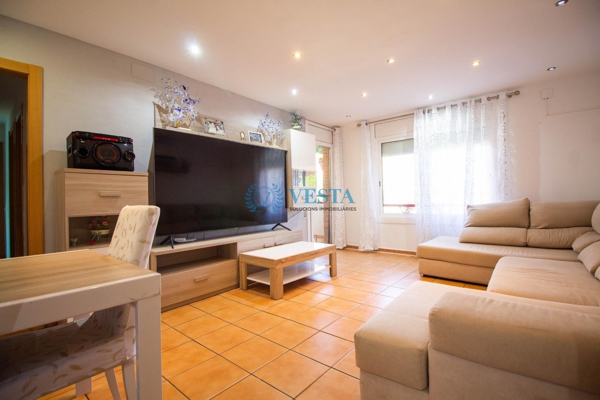 Living room of Flat for sale in L'Arboç  with Air Conditioner, Terrace and Balcony