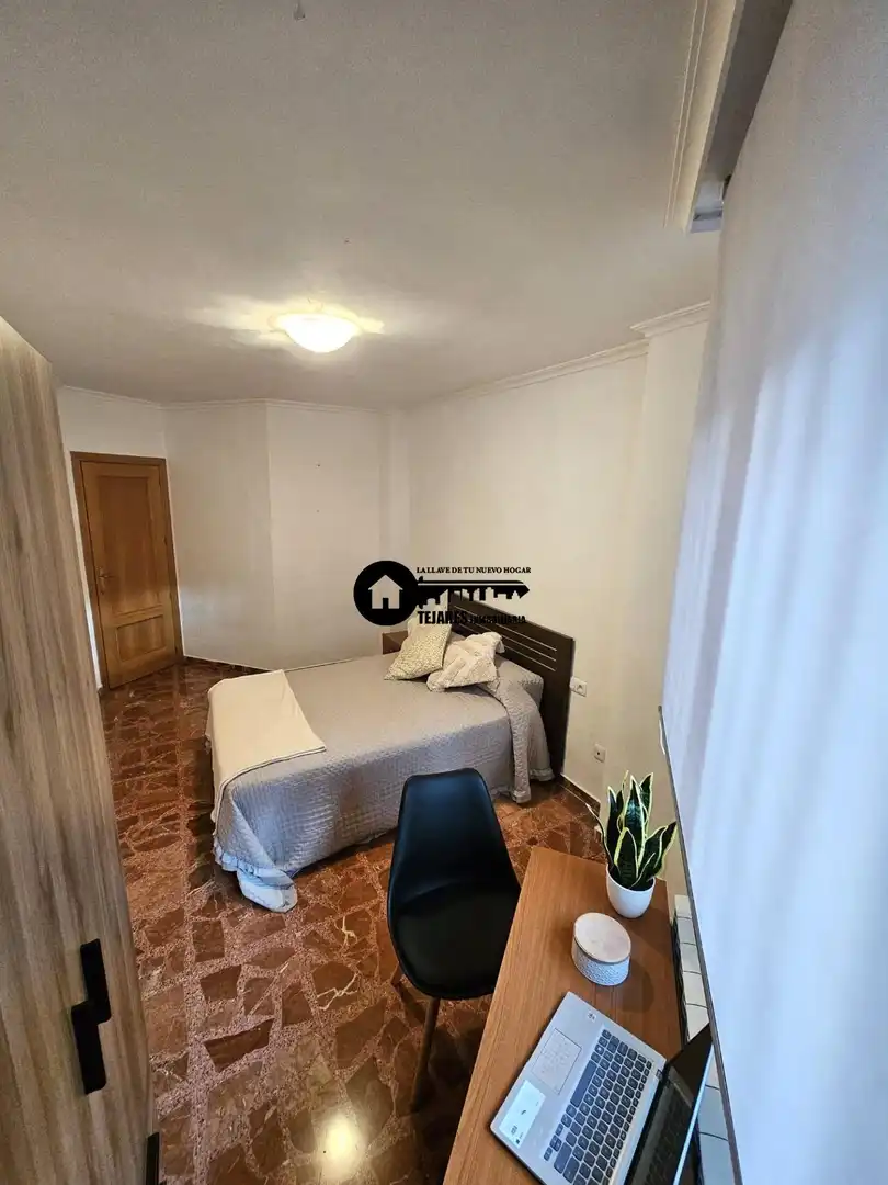 Schlafzimmer von Wohnungen zur Miete in Albacete mit Heizung und Möbliert