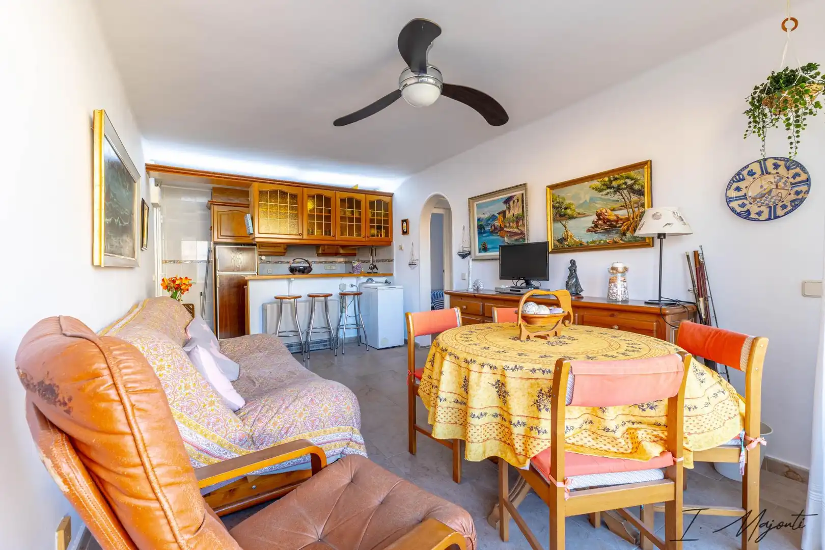 Comedor de Apartamento en venta en L'Estartit con Calefacción