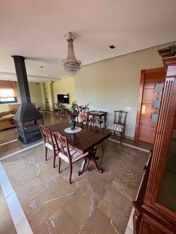 Casa-chalet en Alquiler en VILLAR DE OLALLA. CLUB DE GOLF en Villar de Olalla