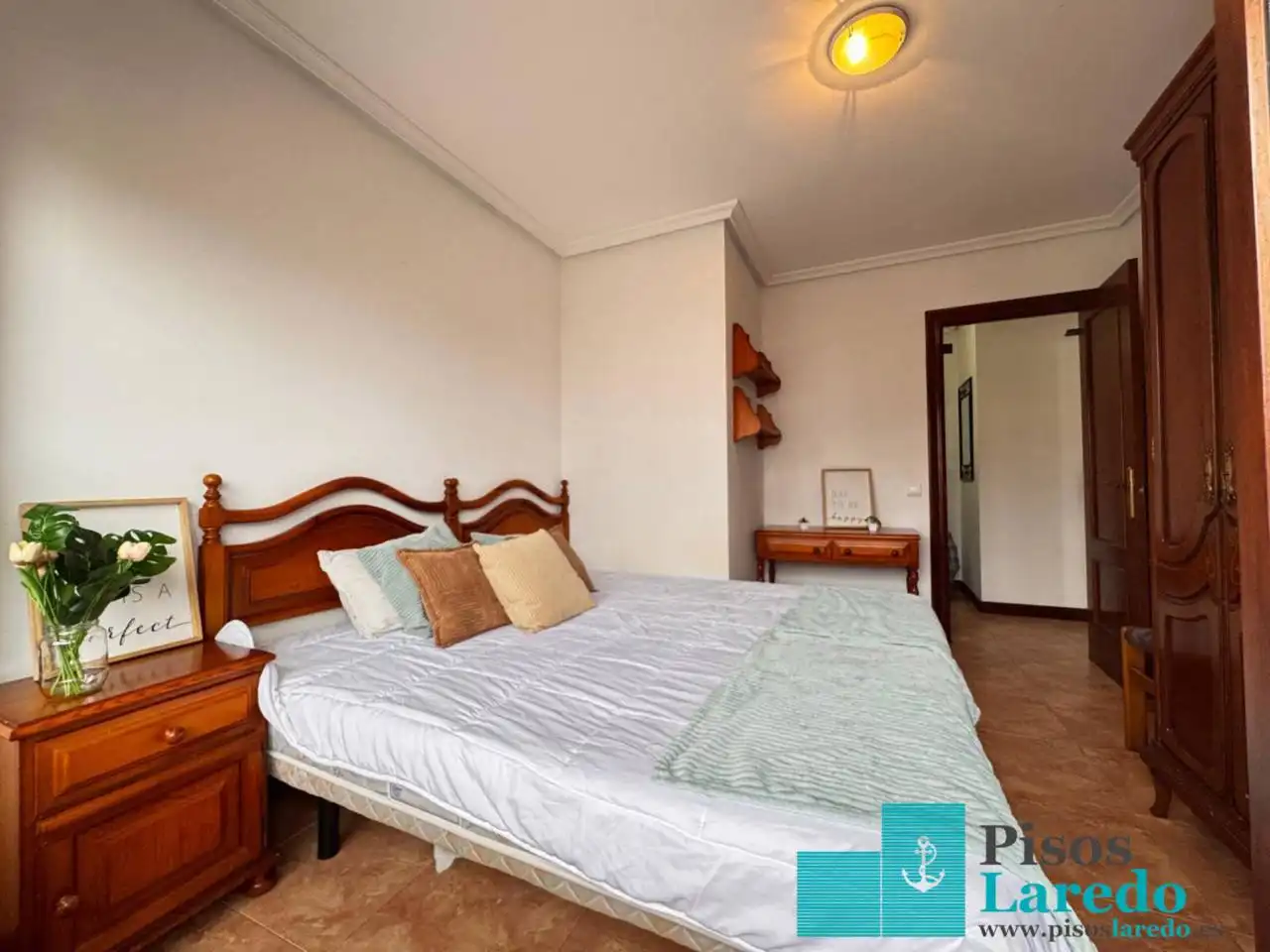 Bedroom of Flat for sale in Bárcena de Cicero  with Heating, Terrace and Furnished