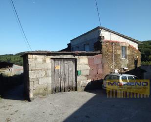 Exterior view of House or chalet for sale in Portomarín
